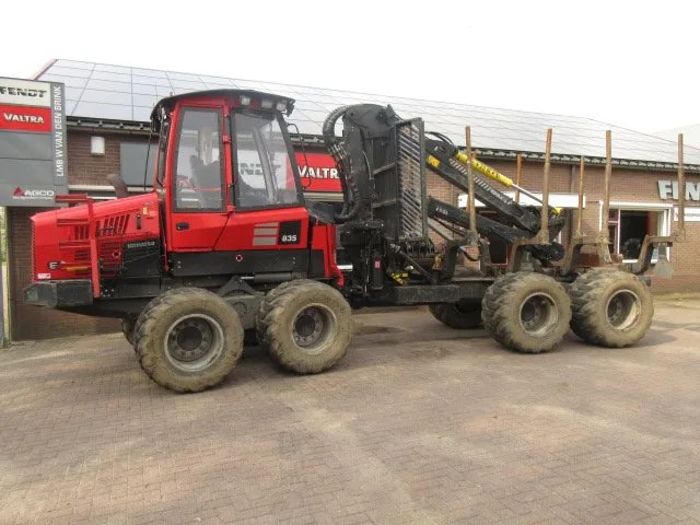 Komatsu bosbouwmachine