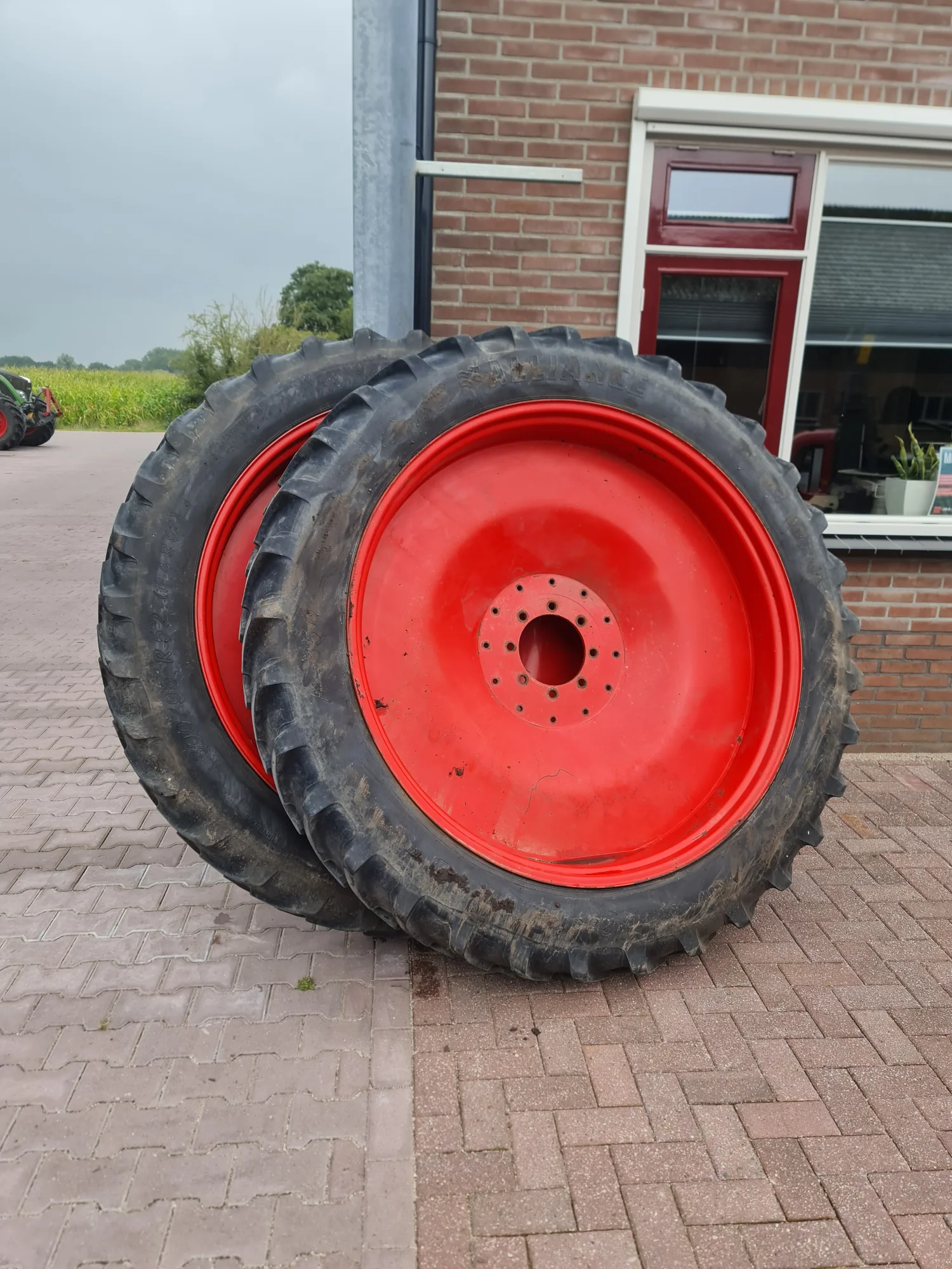 FENDT VERPLEGINGSWIELEN 300/95R52