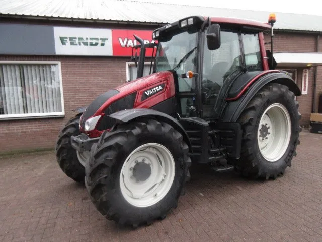 Tractor tot 5-90pk